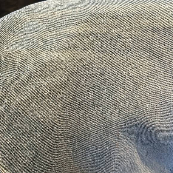 Light wash Levi’s 559 size 38x30 - Picture 8 of 8